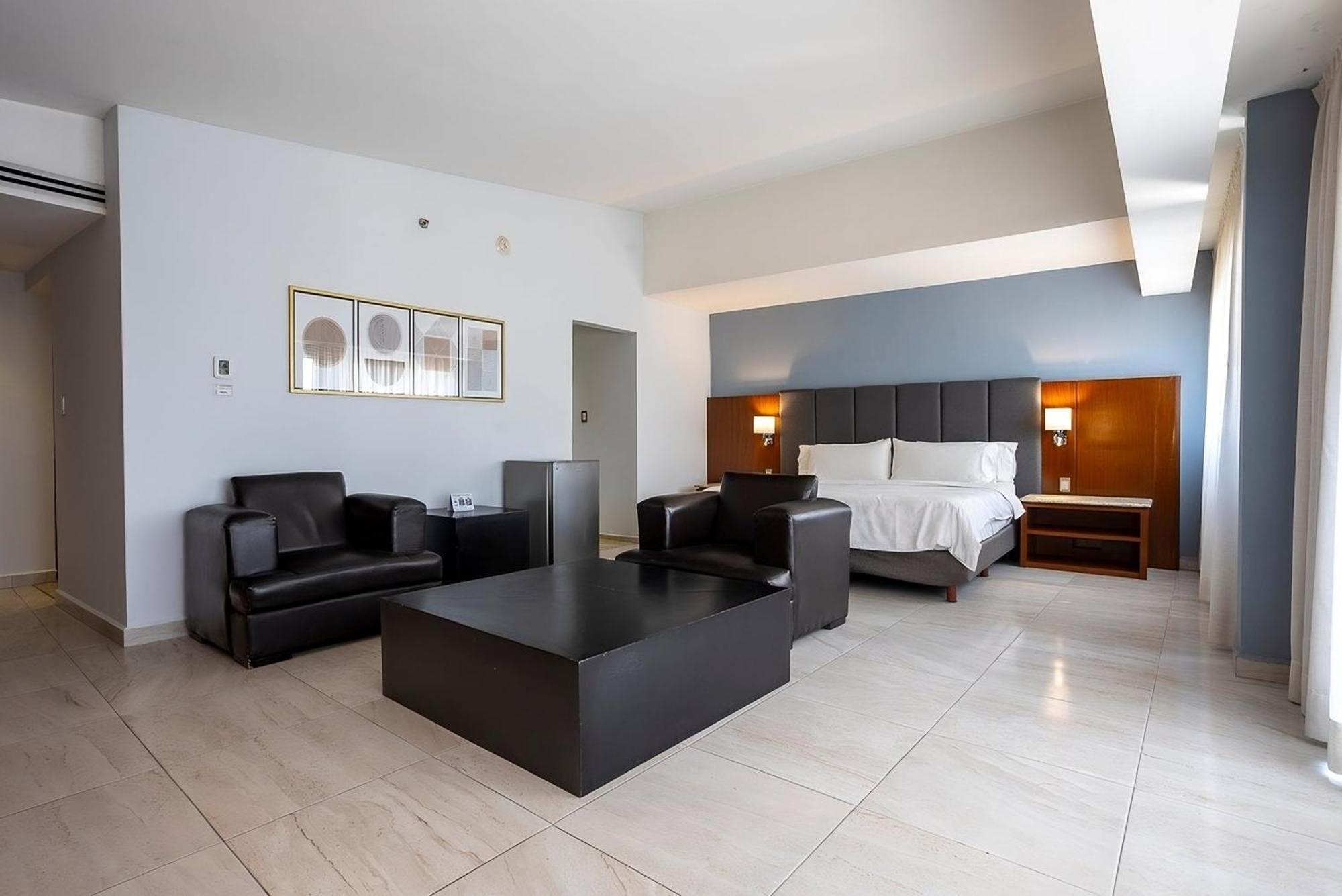 Holiday Inn Puebla Finsa By Ihg Eksteriør bilde